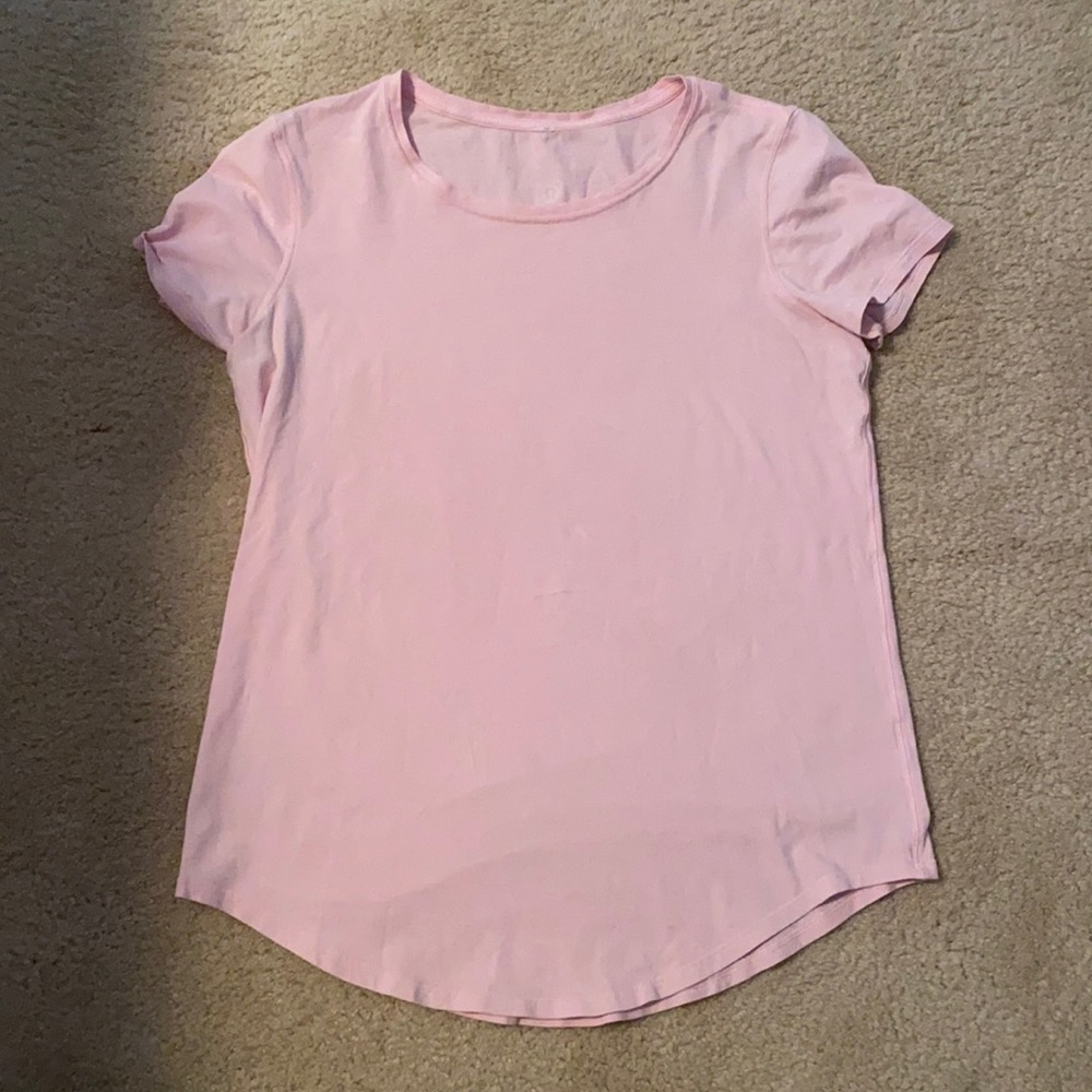 Pink lululemon shirt